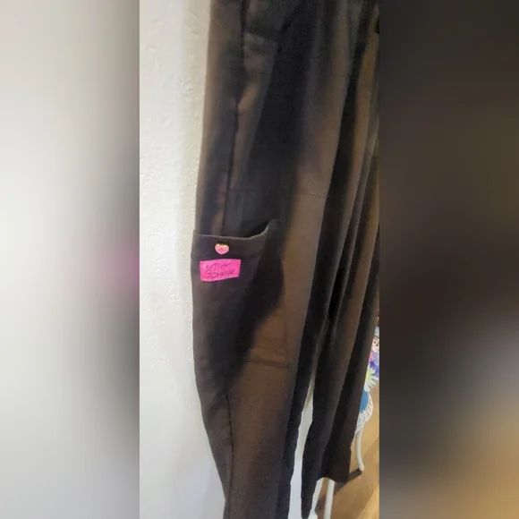 Betsey Johnson Women's Black Scrub Set with Pink Accents - Picture 10 of 10